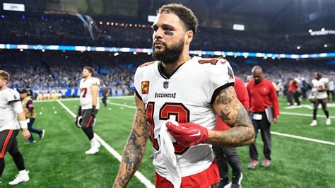 evand mikee|Buccaneers, WR Mike Evans agree to terms on two.